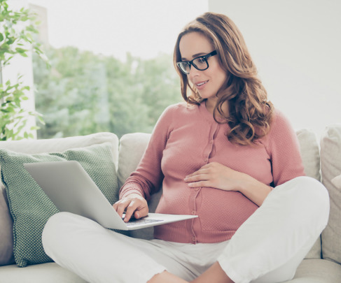 איך למנוע פגיעה בקרן הפנסיה גם בזמן חופשת לידה וחל״ת (1).jpg