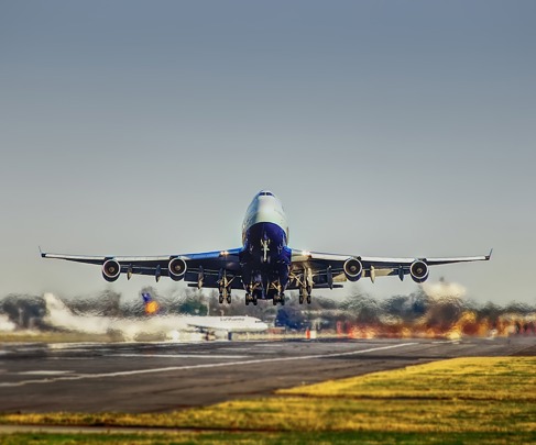 חברות תעופה - זמן לקנות את הגדולות במקום חברות לוא קוסט.jpg