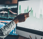 האם ייתכן שעלה הסיכון בהשקעה במניות הבנקים.jpg